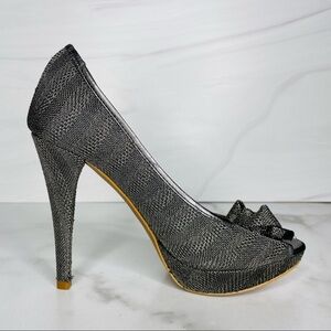 Zara Silver Sparkly Bow High Heels- Size 37- 4.5 Inch Heels
